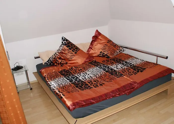 Moni Апартаменты *